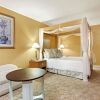 Отель Knights Inn Midland, ON, фото 5