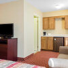 Отель Rodeway Inn & Suites, фото 13