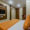 Отель Arton Suites в Мумбаи