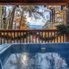Отель Moose Crossing - Three Bedroom Cabin, фото 1