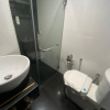 Отель Capital O 90447 Hotel Ezzyhome Kebun Teh, фото 6