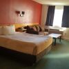 Отель Mumfords Lodging, фото 4