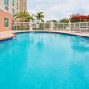 Отель Holiday Inn Express & Suites Pembroke Pines-Sheridan St, фото 20
