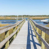 Отель Two Buoys And A Gull by Oak Island Accommodations, фото 1