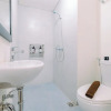 Отель Cozy And Restful Studio Lrt City Sentul - Royal Sentul Park Apartment, фото 16