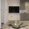 Отель Milburn House  Luxury Apartments в Милтоне Кейнс