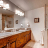 Отель Centennial 2 Bedroom Condo Unit no. 3, фото 10