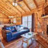 Отель Ever After 2 - One Bedroom Cabin, фото 3