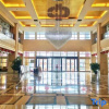 Отель Weishanhu Holiday Hotel, фото 2
