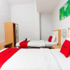Отель RedDoorz Plus @ Idjen Boulevard Malang, фото 26
