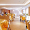 Отель Vienna International Hotel (Xinyang Railway Station Tianrun Plaza Store), фото 12