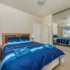 Отель Seafront Unit 50 в Джуриен-Бэй