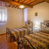 Отель Farmhouse Le Capanne, Castiglion Fiorentino, фото 24