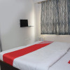 Отель Buddha International by OYO Rooms, фото 3