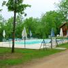 Отель Maison de 2 chambres avec vue sur le lac piscine partagee et jardin amenage a Lachapelle Auzac, фото 2