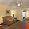 Отель Holiday Inn Express Hotel & Suites Scottsdale, фото 7