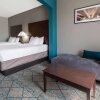 Отель La Quinta Inn & Suites by Wyndham Columbus West - Hilliard, фото 24