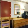 Отель Americas Best Value Inn & Suites Macon at Eisenhower Pkwy, фото 17