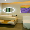 Отель Lavande Hotel Wuhan Wusheng Road, фото 4
