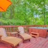 Отель Fox Den 2 Bedroom Home with Hot Tub, фото 13