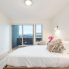 Отель 2BR 2BA The Ballard Modish Seattle w Rooftop View, фото 7