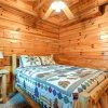 Отель Honey Pot - Three Bedroom Cabin, фото 15