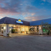 Отель Days Inn by Wyndham Titusville Kennedy Space Center, фото 1