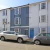 Отель Brighton Getaways - Brighton's BIG House, фото 1