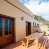 Отель Nature Meets Luxury in Nice Apartment near Tenerife Coastline, фото 1