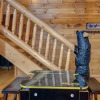 Отель Longwalker Lodge, 3 Bedrooms, Hot Tub, Game Room, Sleeps 9, фото 2