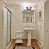 Отель The Wobbly Cabin: Charming 2 Br Killington Escape Minutes To The Resort 2 Bedroom Cabin, фото 12