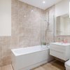 Отель Luxury 2 Bed Apartment by 7 Seas Property Serviced Accommodation Maidenhead with Parking and Wifi, фото 9