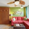 Отель Outstanding Oceanfront Studio - Kona Islander Inn Condos Condo by RedAwning, фото 6