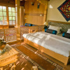 Отель Silver Cloud Guest House, фото 9