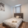 Отель Bright and Cozy 4bedr in the of MTL, фото 3