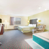 Отель Days Inn by Wyndham Lexington NE, фото 3