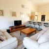 Отель Whitesbeach Guesthouse, фото 3