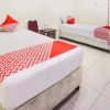 Отель OYO 3970 Hotel La Macca Makassar, фото 18