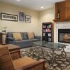 Отель Country Inn & Suites by Radisson, Topeka West, KS, фото 25