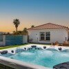 Отель Desert View by Avantstay20mins From Joshua Tree! w/ Container Pool!, фото 17