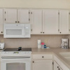Отель Serene 2br Retreat At Springwood Villas, Hh Island 2 Bedroom Townhouse by Redawning, фото 14