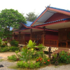 Отель B and B Hut Chaolao Beach, фото 1
