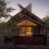 Отель Mopane Village Lodge Etosha, фото 1