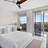 Отель O Condominium Beachfront Residences, фото 49