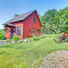 Отель Cozy Home w/ Yard ~ 6 Mi to Stowe Mountain!, фото 10