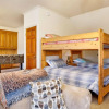 Отель Bearfoot Lodge #2030 by Big Bear Vacations, фото 5
