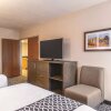 Отель La Quinta Inn And Suites By Wyndham Glenwood Springs, фото 15