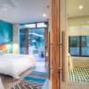 Отель The Gilded Iguana Surf Hotel, фото 5