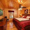 Отель Blessed Nest - Four Bedroom Cabin, фото 3
