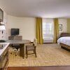Отель Candlewood Suites Dallas Plano East Richardson, an IHG Hotel, фото 19
